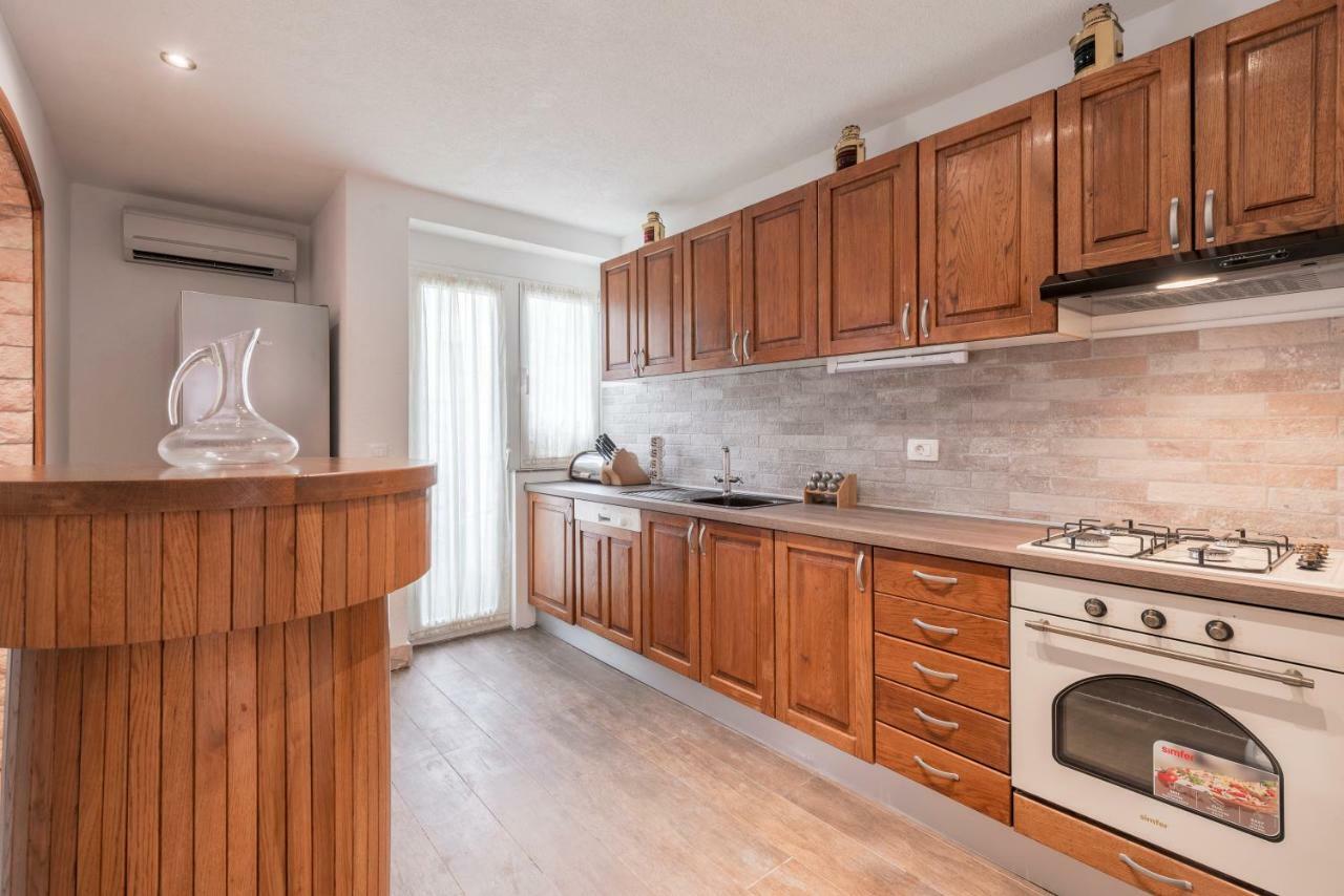 Apartment Antonia Split Exterior photo